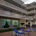 Apart-hotel Perla Del Mar
