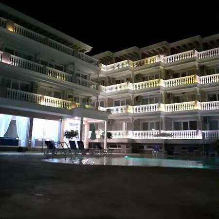 Perla Del Mar 4*