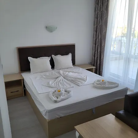 Hotel apartamentowy Perla Del Mar