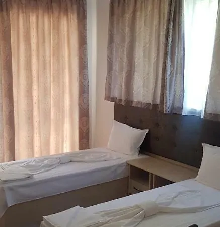Perla Del Mar 4*