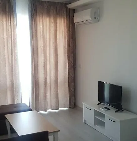 Apartmanhotel Perla Del Mar Lozenec